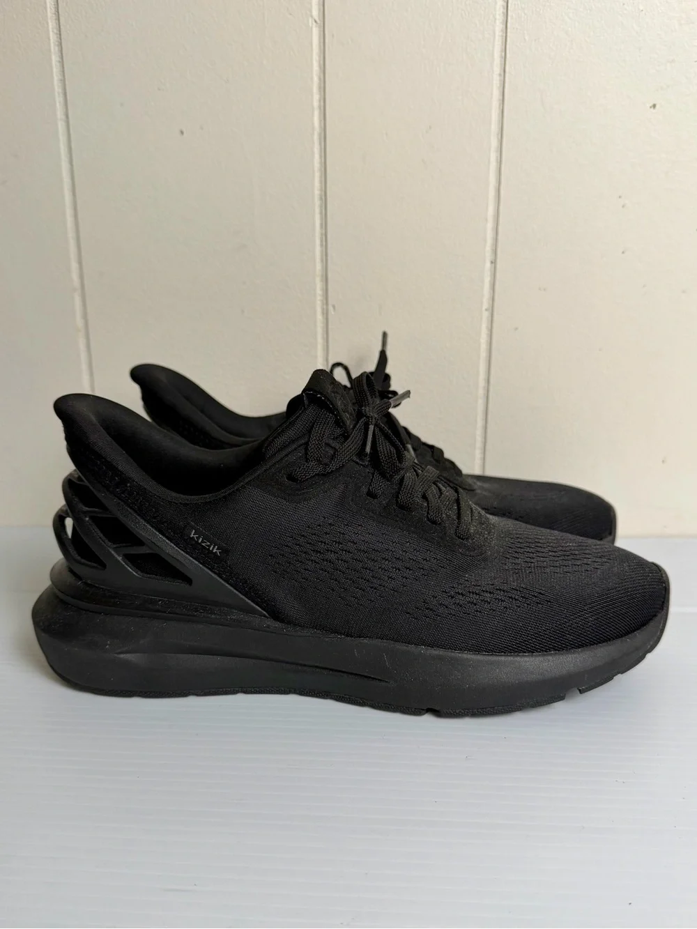 Kizik Athens Women’s 9 Wide